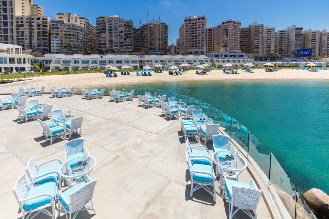 Sunrise Alex Avenue Hotel Alexandria Eksteriør bilde View of the beach at the West Bay Lagoon