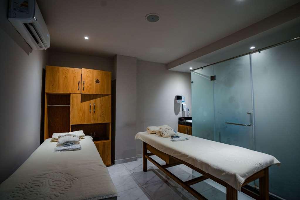 Sunrise Alex Avenue Hotel Alexandria Fasiliteter bilde A treatment room at a spa